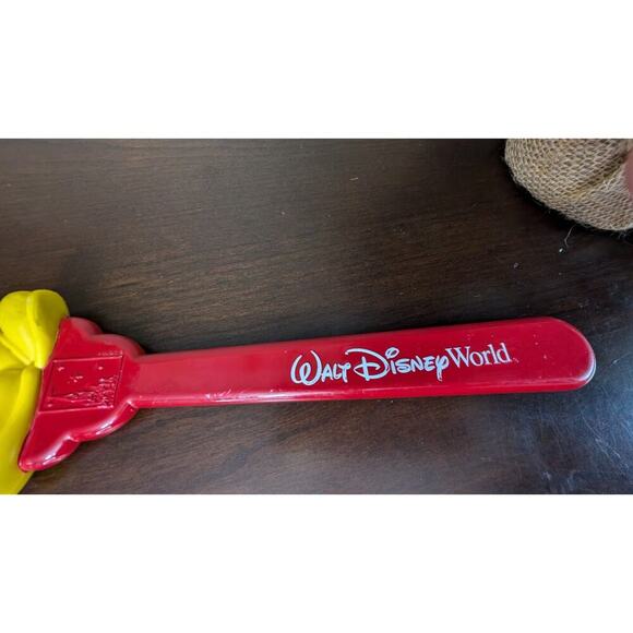 Vintage Disney mickey backscratcher - Picture 2 of 5